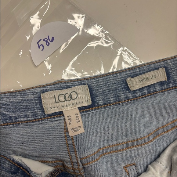 LOGO by Lori Goldstein Wide Leg Crop Jeans Button Fly Light Wash Size 14 High - Picture 6 of 8